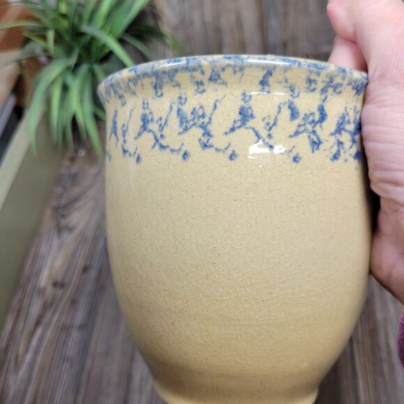 Vintage Wheat Crock, 1 Qt Kitchen, RRP Spongeware, Robinson Ransbottom, Hairline - Picture 5 of 9